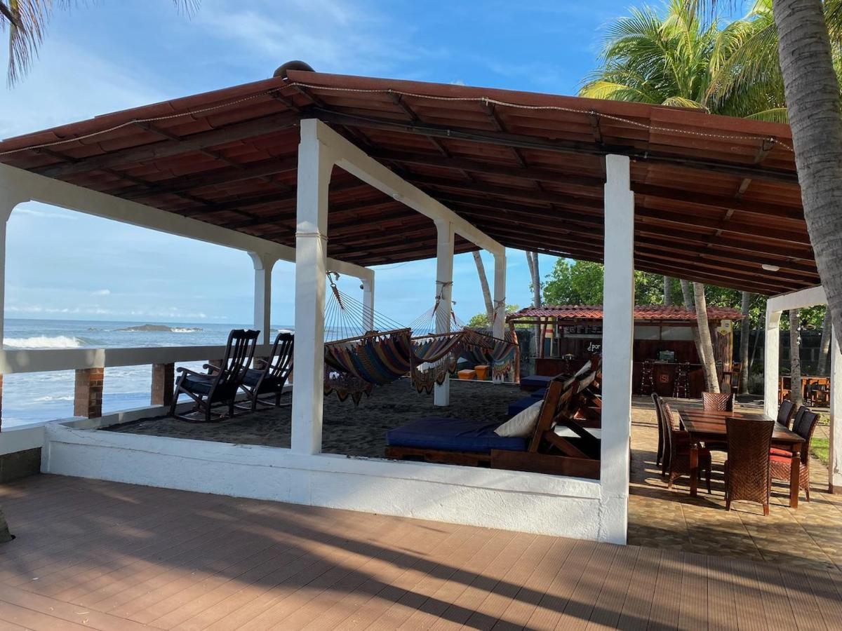 Solid Surf Camp Hostel Nicaragua Transito Exterior foto