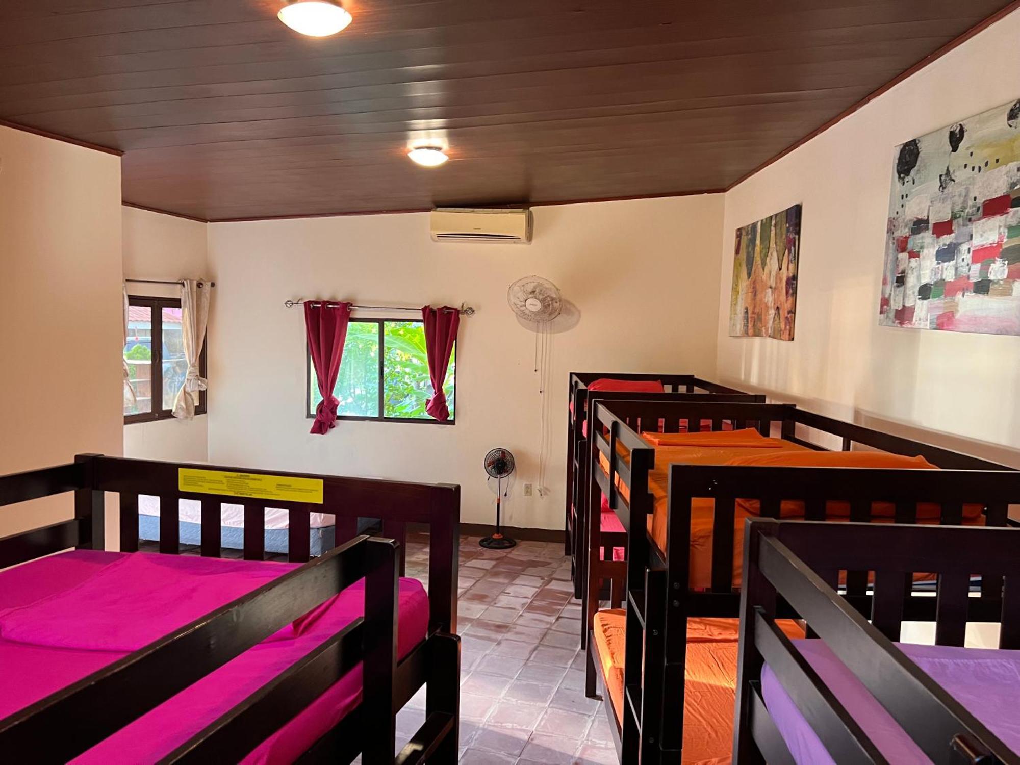 Solid Surf Camp Hostel Nicaragua Transito Exterior foto